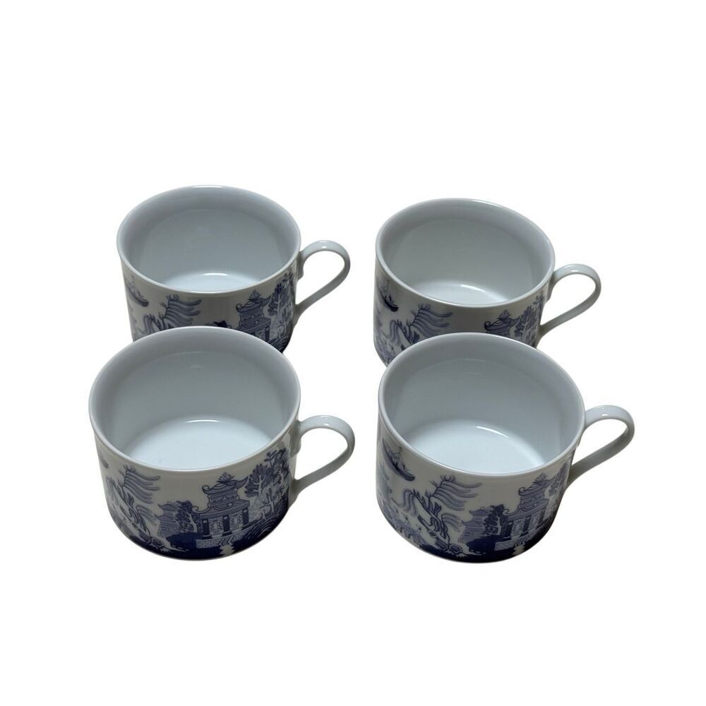 Bristol House Blue Willow Pagoda Gardens Cup / Mug Set of 4 Mid-Century